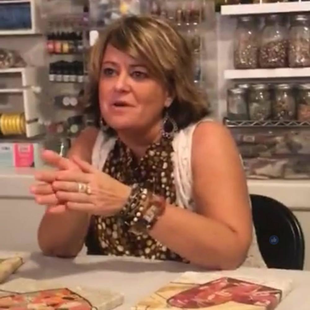 Meet your Posher, Tina